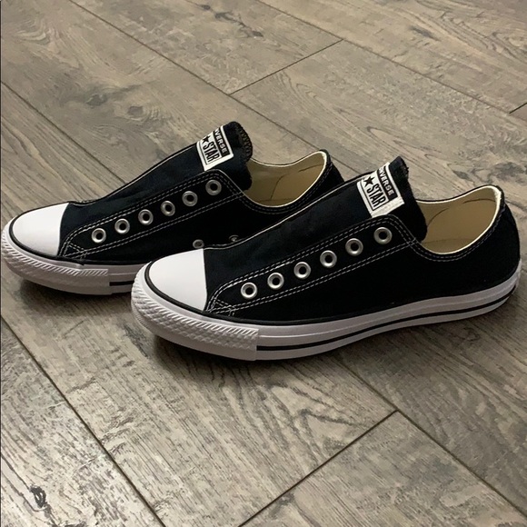 Converse Slip Ons. NWT - Picture 2 of 6